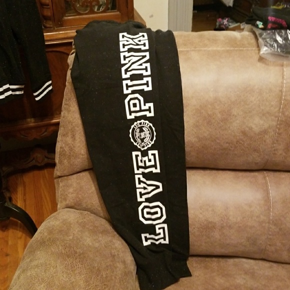 HTF VICTORIA'S SECRET PINK SWEATSHIRT & SWEATPANTS - Picture 3 of 3